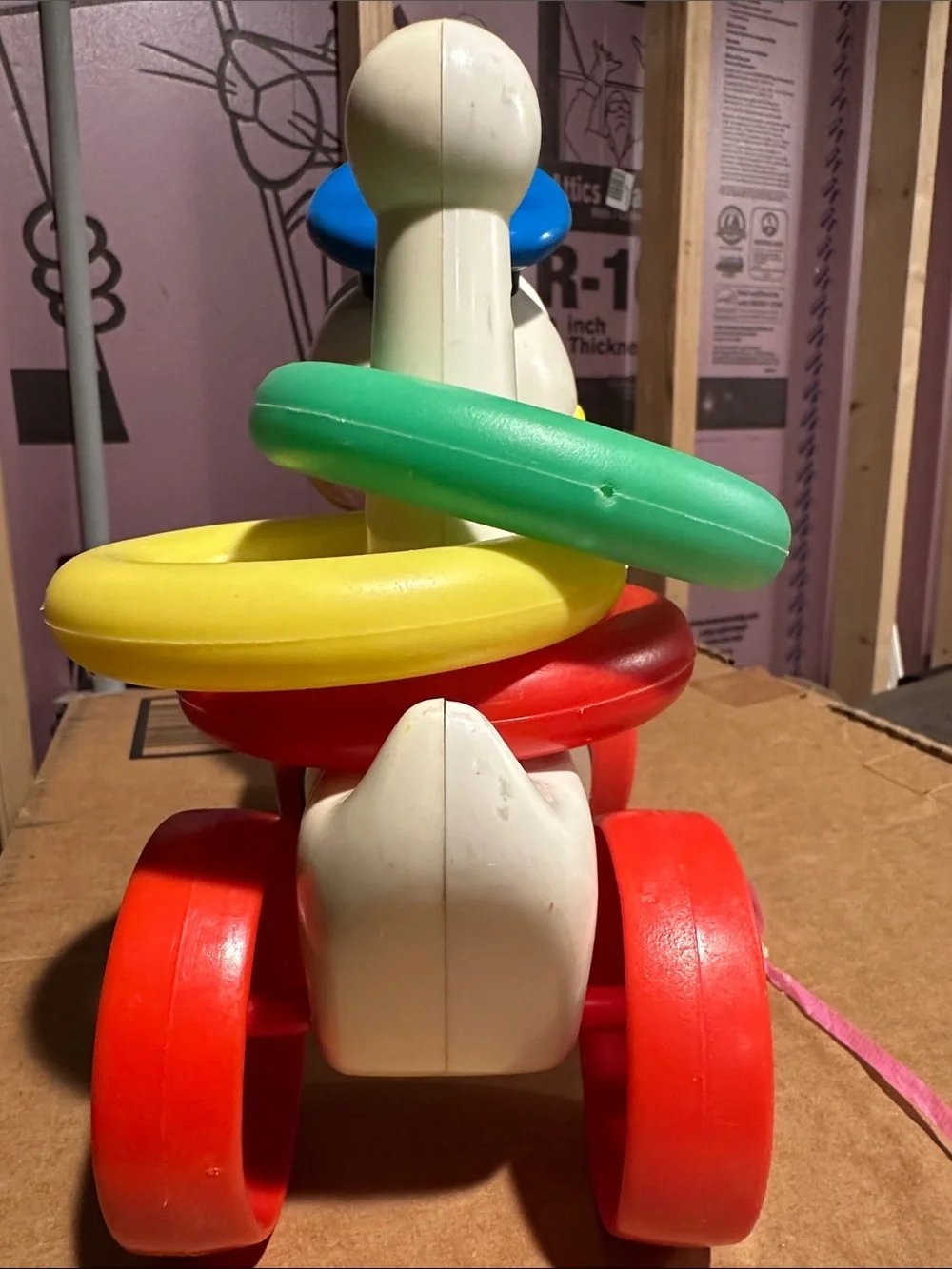 Vintage Donald Duck Ring Toss Pull Toy